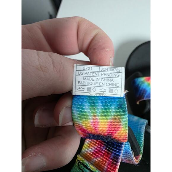 Women's 9 Chaco Chillos Slide Sandals Rainbow tie-dye Loungewear Casual Boho - Picture 7 of 8